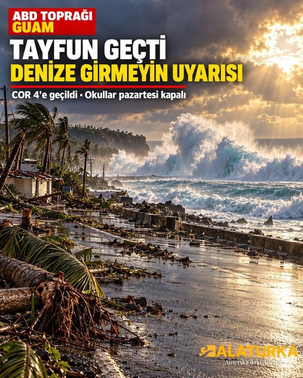 Süper Tayfun Champi sonrası Guam kıyısında devrilmiş palmiyeler ve resiflere çarpan dev dalgalar