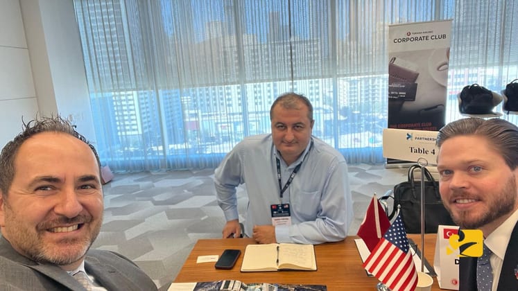 Houston'da d&uuml;zenlenen T&uuml;rkiye-Houston İhracat&ccedil;ılar Forumu, T&uuml;rk ve Amerikalı iş insanlarını bir araya getirerek yeni ticaret ve yatırım fırsatlarını değerlendirdi.