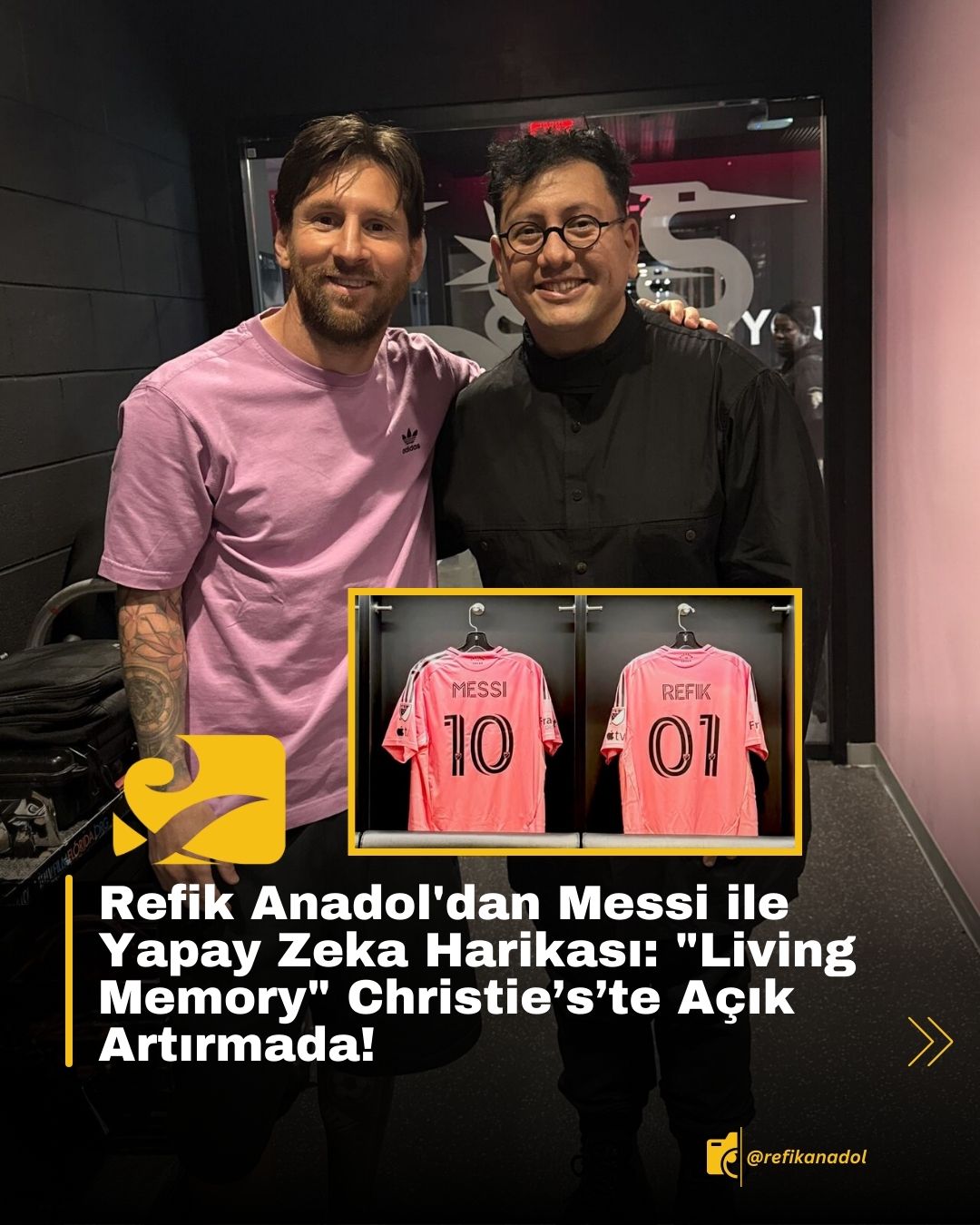 Refik Anadol ve Lionel Messi, yapay zekâ destekli NFT eserleri için poz verirken